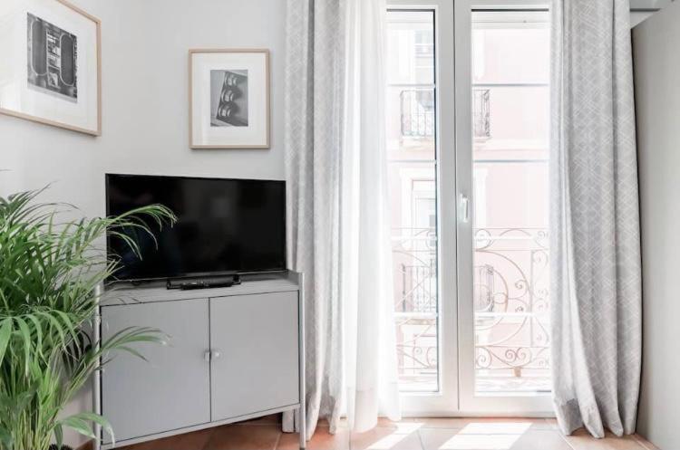 Apartamentos La Llum Аліканте Екстер'єр фото