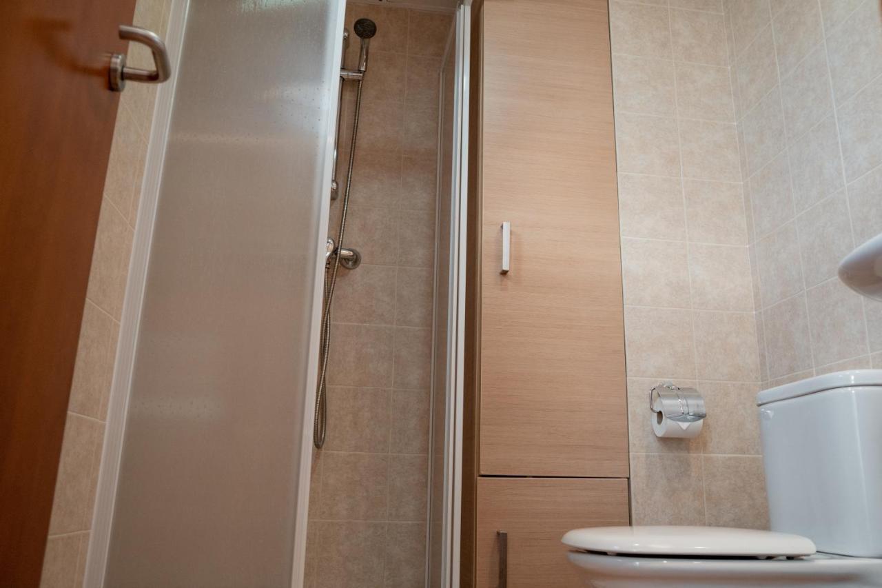 Apartamentos La Llum Аліканте Екстер'єр фото